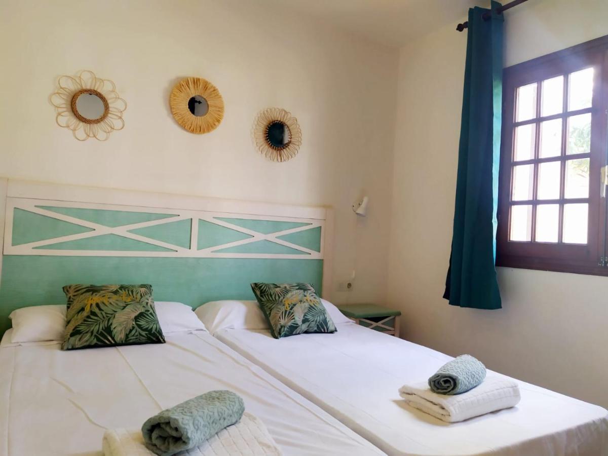 Cheap & Chic Apartamentos En Son Bou De 2 Dormitorios Екстериор снимка